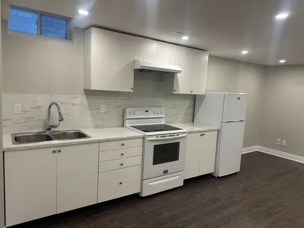 100 Gilmore--Basement CRES, Vaughan, ON L4J 3A1