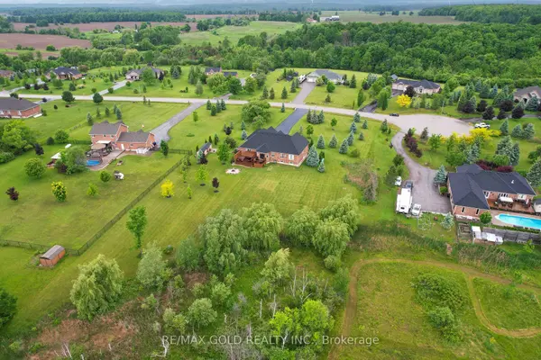 9 Apple Valley LN, Adjala-tosorontio, ON L0M 1J0