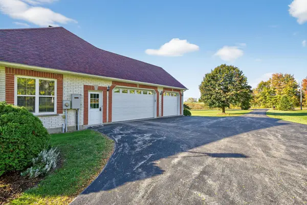 6595 3rd Line, Essa, ON L9R 1V2