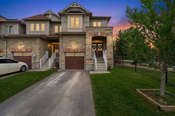 81 Greenwood DR, Essa, ON L3W 0N5