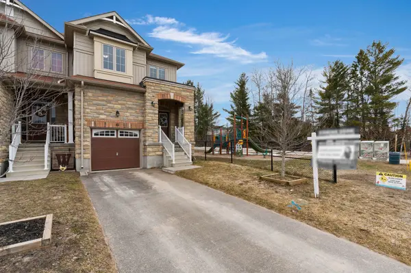 81 Greenwood DR, Essa, ON L3W 0N5