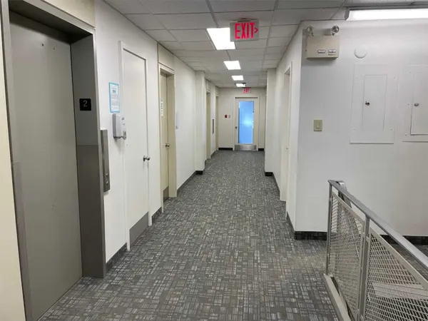 121 Wellington ST W #200, Barrie, ON L4N 1L2