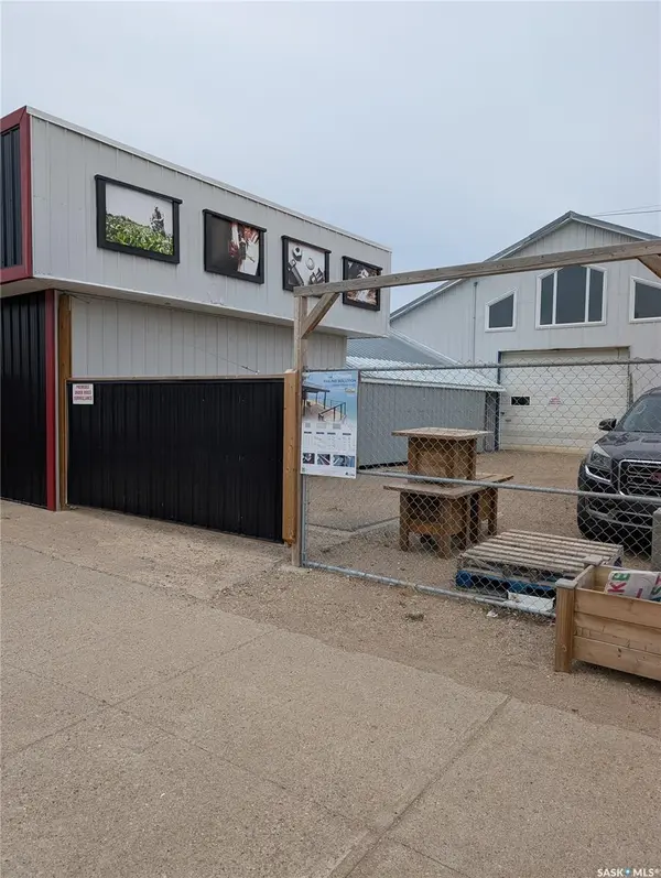 435 Main STREET, Foam Lake, SK S0A 1A0