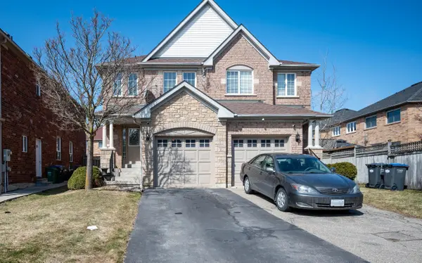 3077 Caulfield CRES, Mississauga, ON L5M 6J7