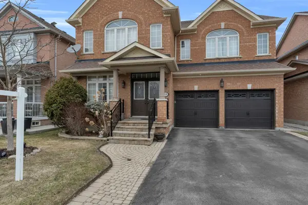 13 Villagewood ST, Brampton, ON L6P 2C3