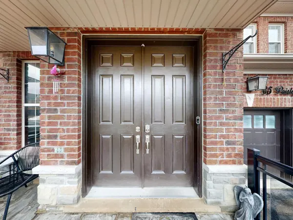 65 Paisley Green AVE, Caledon, ON L7C 3S1