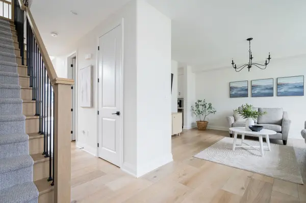 104 Stillwater CRES, Blue Mountains, ON L9Y 4P5