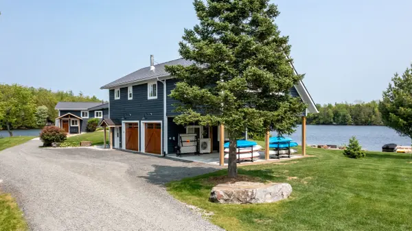 11D Bears Paw N/A, Whitestone, ON P0A 1G0