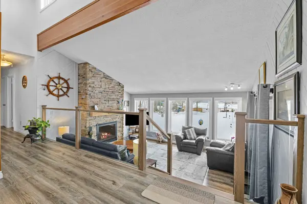 70 Birch Point DR, Kawartha Lakes, ON K0L 1T0