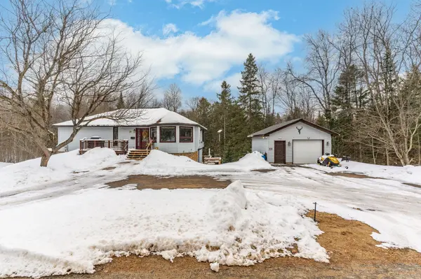 28 Independence ST, Dysart Et Al, ON K0M 1S0