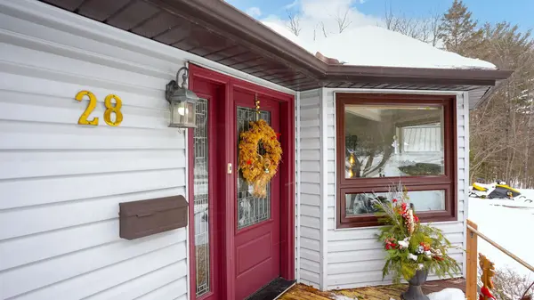 28 Independence ST, Dysart Et Al, ON K0M 1S0