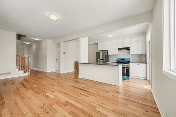 748 Tincture PL, Kanata, ON K2K 1X7