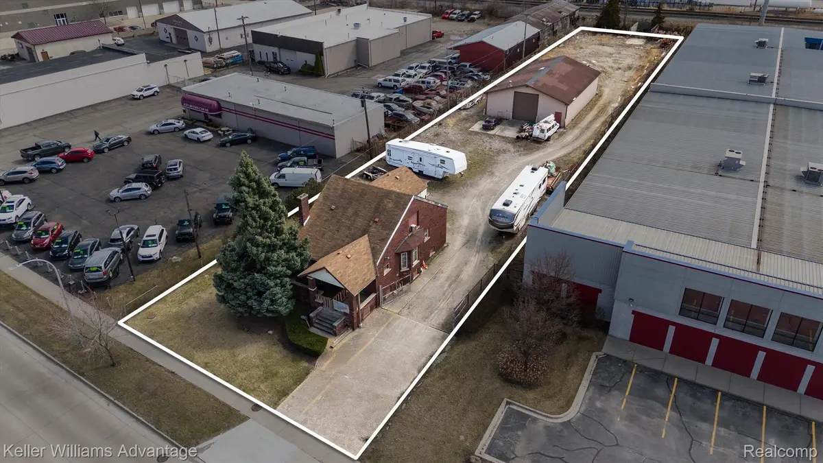 34233 MICHIGAN AVE, Wayne, MI 48184