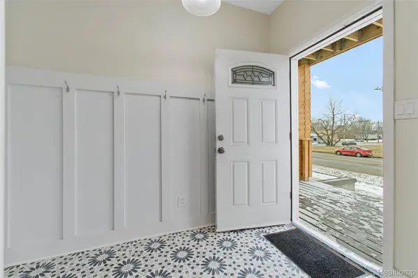 9628 Broadstreet AVE, Detroit, MI 48204