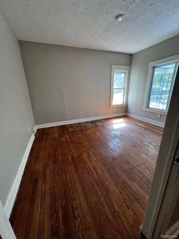 16900 Rockdale ST, Detroit, MI 48219