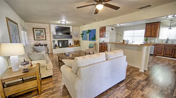 1210 Miller Street, Bowie, TX 76230