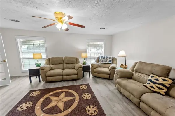 158 County Road 1733, Clifton, TX 76634