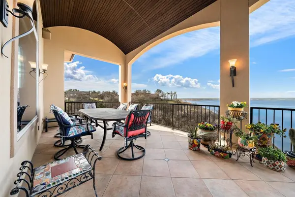 1252 Briar Court, Whitney, TX 76692