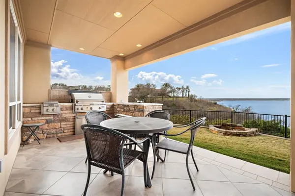 1252 Briar Court, Whitney, TX 76692