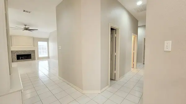 2628 Crepe Myrtle Drive, Flower Mound, TX 75028