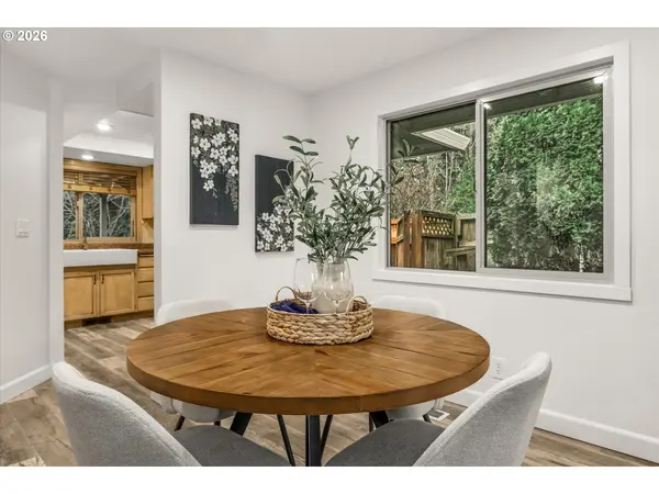 820 NE 154TH AVE, Vancouver, WA 98684