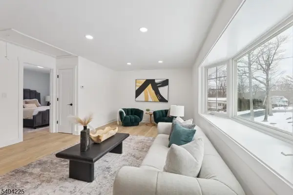 512 N Lake Shore Dr, West Milford Twp., NJ 07421