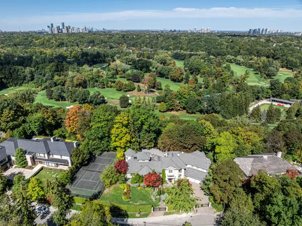 338/340 Riverview DR, Toronto C12, ON M4N 3E1