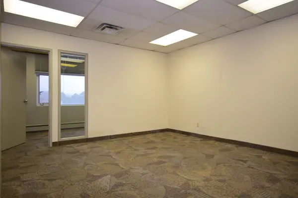 1200 Lawrence AVE E #301, Toronto C13, ON M3A 1E1