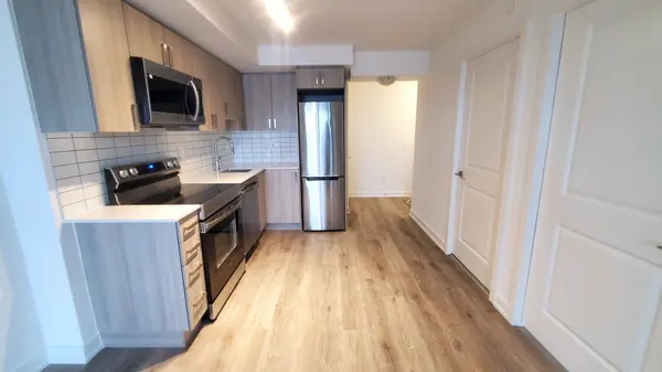 1010 Sandy Beach RD #612, Pickering, ON L1W 0C7