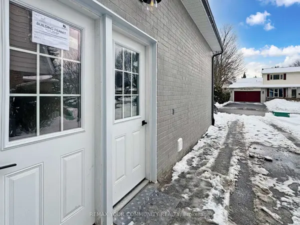 264 Currey CRES E #Lower, Newmarket, ON L3Y 5M9