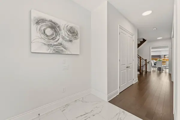 23 Watershed Gate, East Gwillimbury, ON L9N 0Y6