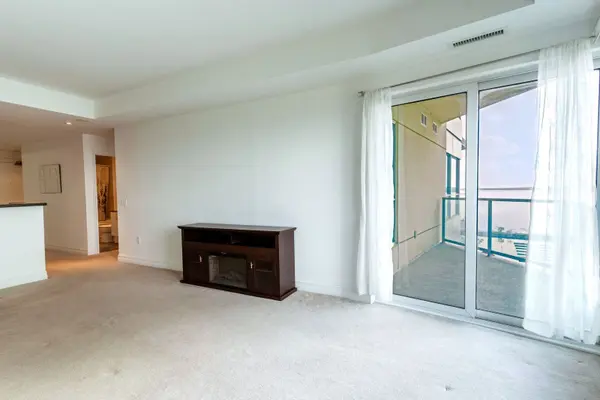 6 Toronto ST #1005, Barrie, ON L4N 9R2