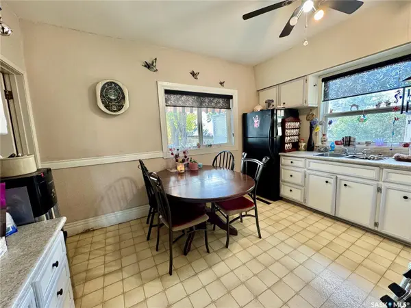 119 22nd STREET E, Prince Albert, SK S6V 1N2