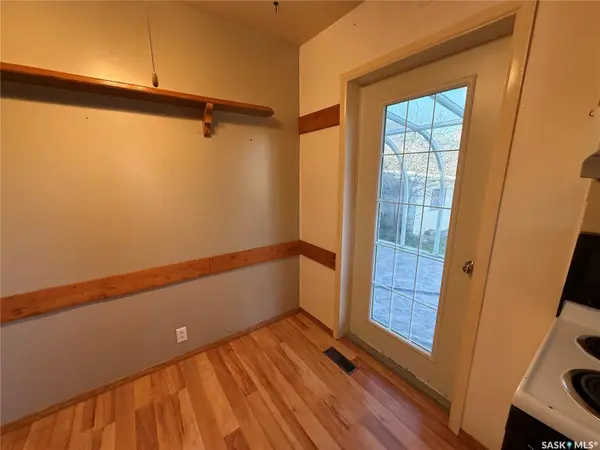 211 Little Flower AVENUE, Rosetown, SK S0L 2V0