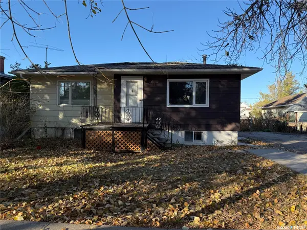 211 Little Flower AVENUE, Rosetown, SK S0L 2V0