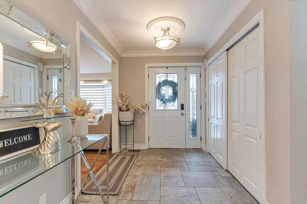 7 McConachie CRES, Caledon, ON L7K 0B9