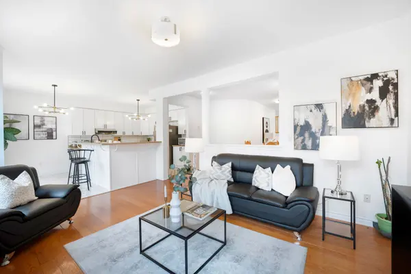 23 Pathmaster RD, Brampton, ON L6P 2G8