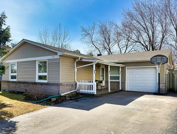 584 Elliott CRES, Milton, ON L9T 3G4