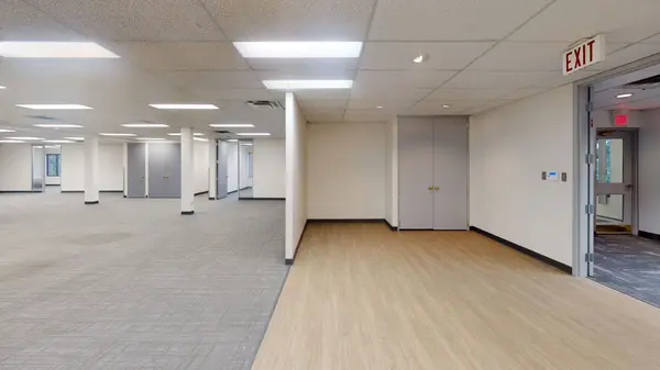 5397 Eglinton AVE #208, Toronto W08, ON M9C 5K6