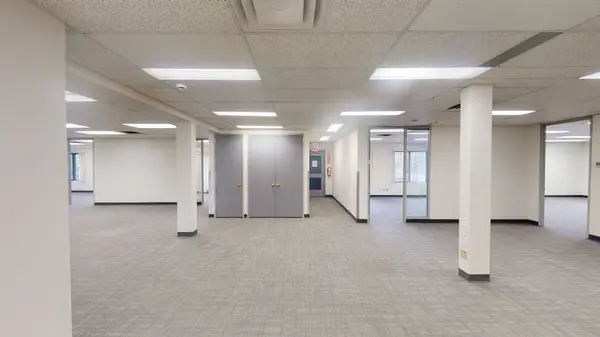 5397 Eglinton AVE #208, Toronto W08, ON M9C 5K6