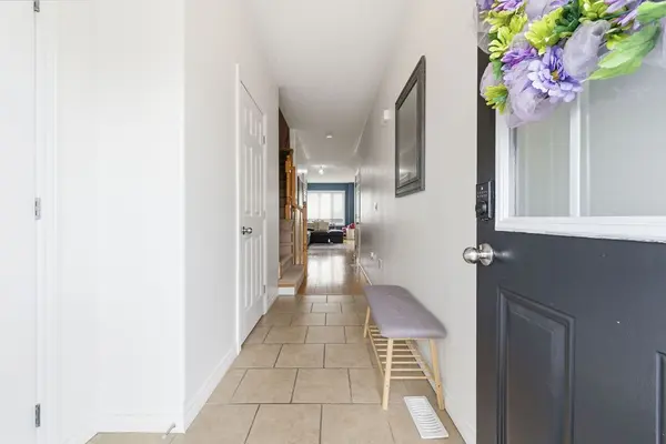 843 Newmarket LN, Kingston, ON K7K 0C8