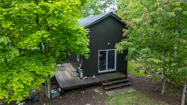 384 Big Crosby Lake RD, Rideau Lakes, ON K0G 1X0