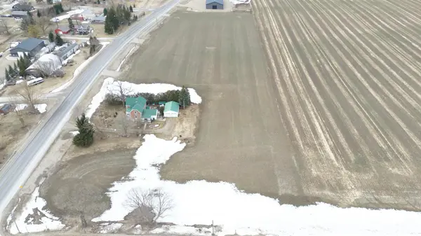 2027 Harriston RD, Howick, ON N0G 1X0