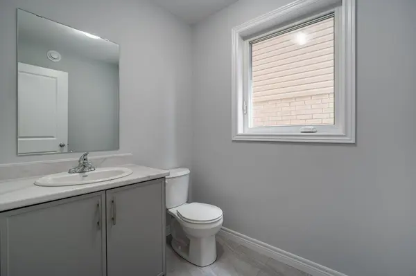 238 O'Neil ST, Peterborough, ON K9K 0H1