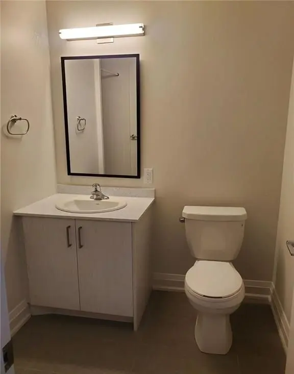 307 King ST #202, Hamilton, ON L8N 1C1