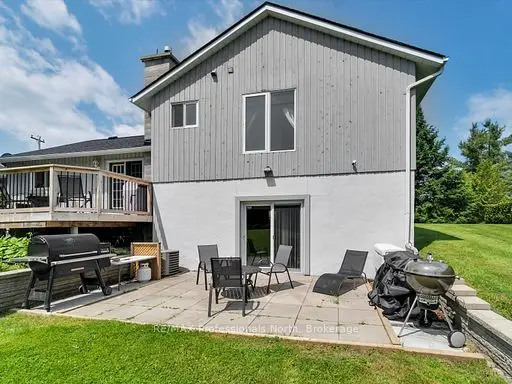 1287 Golden Beach RD, Bracebridge, ON P1L 1W8