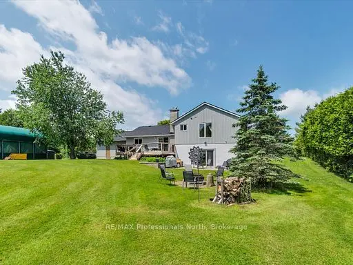 1287 Golden Beach RD, Bracebridge, ON P1L 1W8