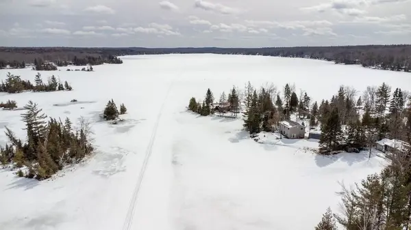 2137 Chipmunk RD, Douro-dummer, ON K0L 2H0