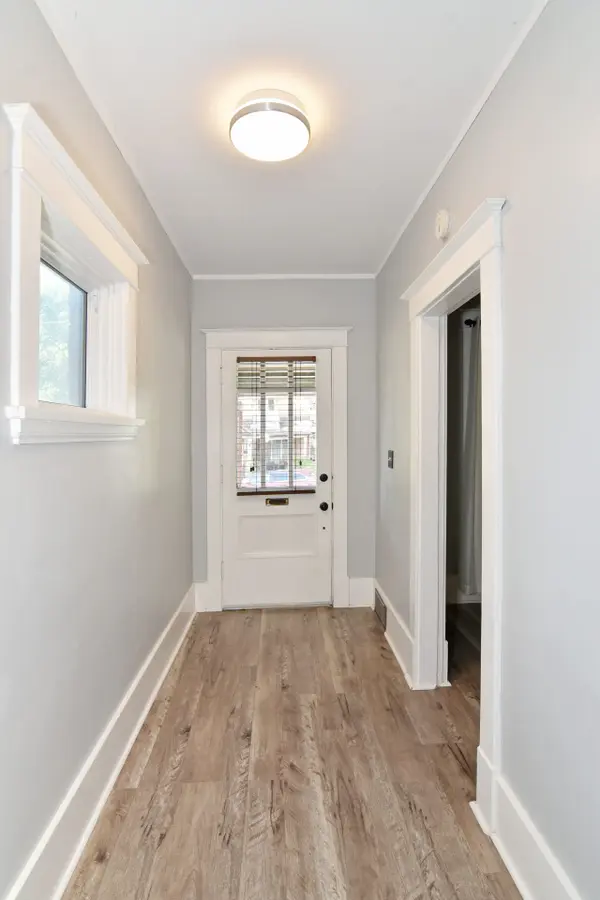 452 Charlotte ST, London East, ON N5W 4A4