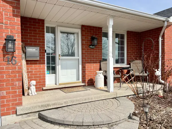 16 Hickory GRV, Belleville, ON K8N 5Y1